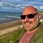 Jon Oakes - @jonikotravels - Instagram