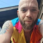 Jon Michael Ruff - @fuzzy.little.man.peach - Instagram