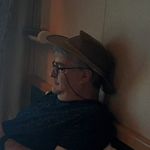 Yehuda Jonathan Berlinger - @shade_jon - Instagram