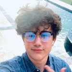 Jonah Hayes - @walkingwithjonah - Instagram