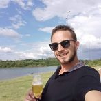 Jonas Schneider - Facebook