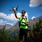 Jonas Schneider - Facebook