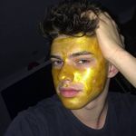 Jonas Turner - @bleach_in_my_martini - Instagram