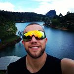 Jonatan Montoya - @jonatanmh95 - Instagram
