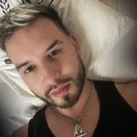 Jonathan Adrian - @j0nathan_aa - Instagram