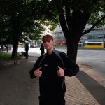 @jonat_hanbachmann - Instagram