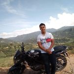 Jonathan Batres - @jonathan.batres.52035 - Instagram