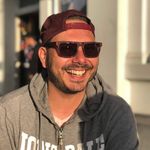 Jonathan Bélanger - @wine_sesh - Instagram