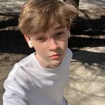 Jonathan - @jonathan_books_ - Instagram