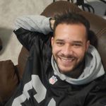 Jonathan Champagne - @jonathanchampagne - Instagram