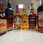 Jonathan Chenoweth - @somethingsomethingbooze - Instagram