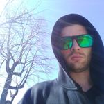 Jonathan Dickson - @ghuol_red_eyes - Instagram