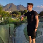 Jonathan Eguia - @jonathanserrott - Instagram