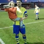 Jonathan Kitchen - @jonnykitch88 - Instagram