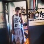 Jonathan Kitchen - @jonnykitch17 - Instagram