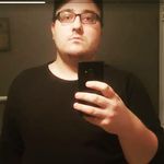 Jonathan Knapp - @dungeonsanddumbassess - Instagram
