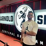 Jonathan Leal - @jonathanleeal - Instagram