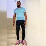 @jonathanlewinoxs - Instagram