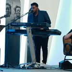 𝗝𝗼𝗻𝗮𝘁𝗵𝗮𝗻 𝗟𝗶𝗻𝗵𝗮𝗿𝗲𝘀 🎹 - @jonathan.linhares - Instagram