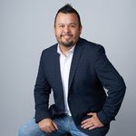 Jonathan Lindley - @jlsellstx - Instagram