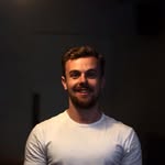Jonathan Lloyd - @jon_v9 - Instagram