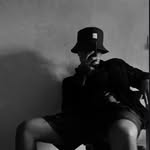 $ - @jonathan_mandujano95 - Instagram