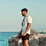 Jonathan Mikhail - @jonathan.mikhail.7 - Instagram