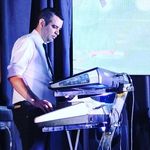 Jonathan Monje - @yonimonje - Instagram