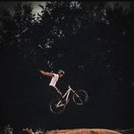 Jonathan Korman - @jonathanmountainbike - Instagram