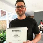 Jonathan Reece - @jonathanpeaceqi - Instagram