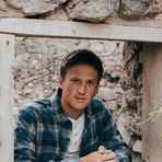 Jonathan Schoof - Facebook