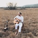 Jonathan Seale - @sonofcloudmusic - Instagram