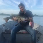 jonathanshows - @jonathanshows83 - Instagram