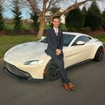 Jonathan Singer - @jonathansinger44 - Instagram