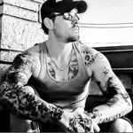 Jonathan Starrett - @geterdolla11 - Instagram