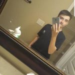 jonathan usher - @falonisgei - Instagram