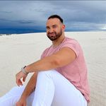 Jonathan Weeks - @jweekstx - Instagram