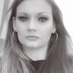 Joni Daniels - @x0x0.joni - Instagram