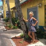 Joni Linton - @jelinton19 - Instagram