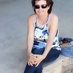 Joni Meade - @meadejoni - Instagram