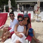 Joni Pace - @joanonvacation - Instagram