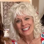 Joni Phillips - @lokeiluquiltznsews - Instagram