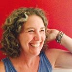Joni Starr - Facebook