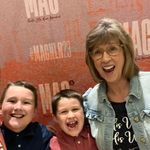Joni Warren Mema - @warrenmema - Instagram