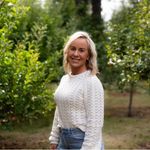Joni Wilkinson - @joniwilkinson - Instagram