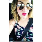 Jonna Brown - @glosslifelips - Instagram
