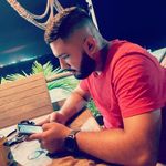 Jonny Castillo M - @jonnycas23 - Instagram