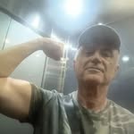 Jonny Lee Chiavaro - @jonnyleechiavar - Instagram