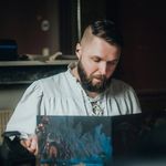 Jordan Carmichael - @wishiwasabard - Instagram