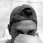 Jordan Groves - @jordan_groves98 - Instagram